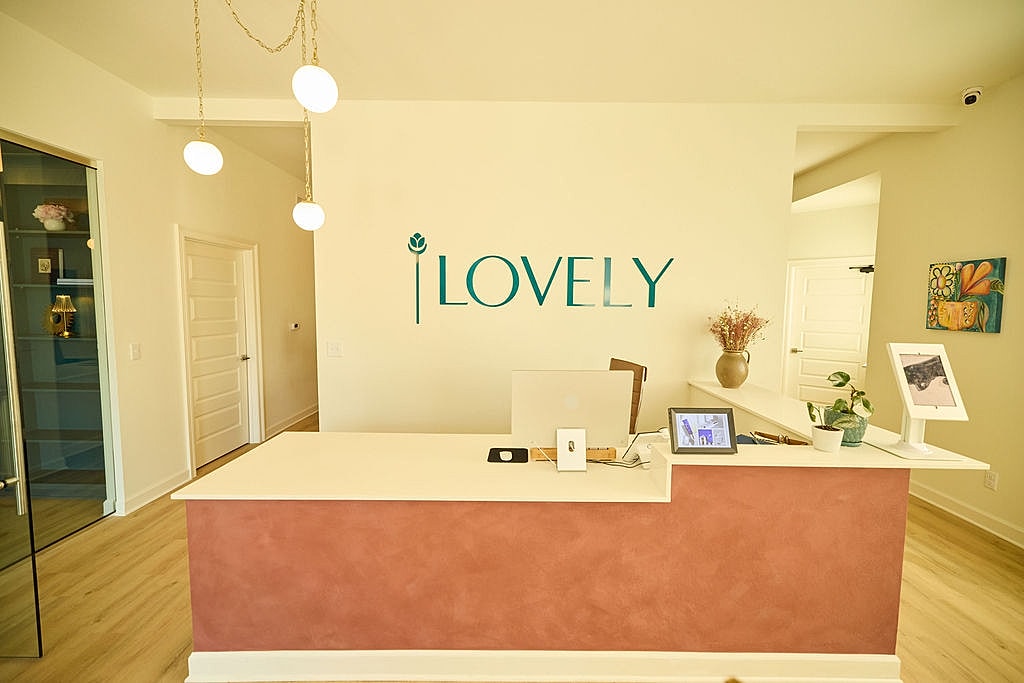 Modern reception area with welcoming decor.